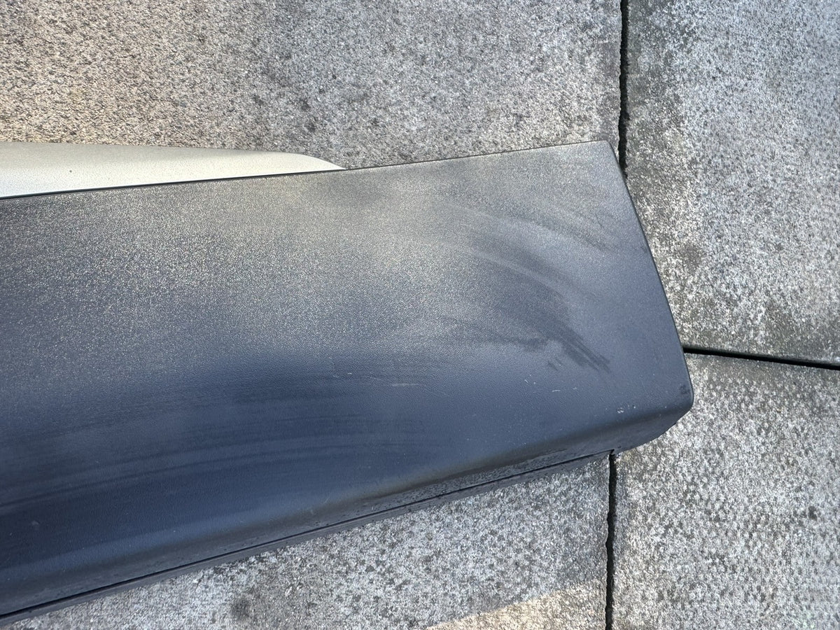 Peugeot 2008 Mk2 Rear Door Lower Moulding Left 9837637480 Spares or Repair