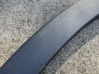Tesla Model Y Εμπρός Διακοσμητικό Θόλου Τροχού Φρύδι Φτερού Δεξί 1683860-00-A