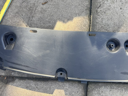 แผ่นปิดใต้ท้องรถส่วนกลางด้านหลัง แผ่นกันกระแทกใต้ท้องรถ Kia EV6 2022-2024 866A2-CV000