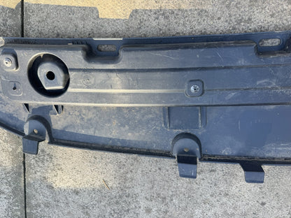 แผ่นปิดใต้ท้องรถส่วนกลางด้านหลัง แผ่นกันกระแทกใต้ท้องรถ Kia EV6 2022-2024 866A2-CV000