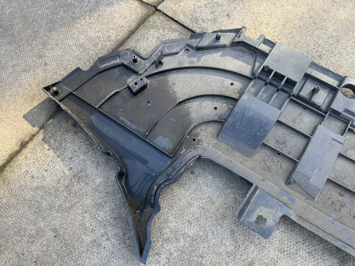 Volvo XC90 Mk2 2016-2024 Riparo Sottomotore Paraurti Anteriore Originale 31404141