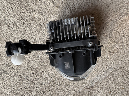 Μονάδα Projector LED Φαναριού 1408002404AB 1408002392AB 1420000287 Ραγισμένη