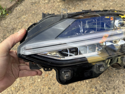 Volvo S90 V90 2020-2025 Links Voll-LED Active Scheinwerfer 32342466 Scheibe gerissen