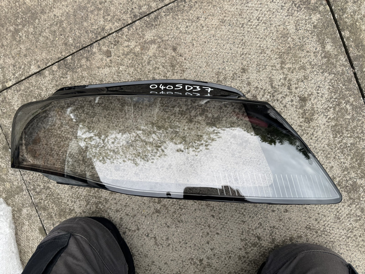 Audi A4 B8 2008-2011 Pre-Facelift Headlight Lens Cover Right New Replacement