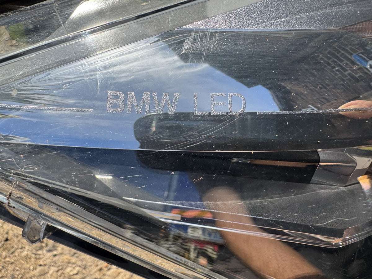 BMW 3 Serie F30 F31 LCI 2015-2019 Rechter LED Koplamp 7492612-01 Gebarsten glas