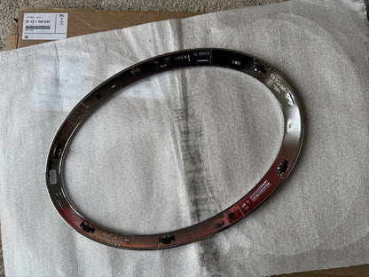 MINI F55 F56 F57 žibinto chromuotas apdailos rėmelis, dešinysis, 51137300632 originalus, naujas