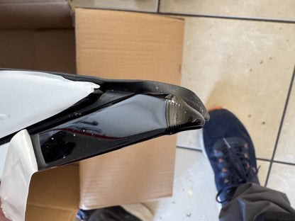 BYD Sealion 7 Rear Quarter Glass Left UKEA-5406010C New Genuine Bent Trim