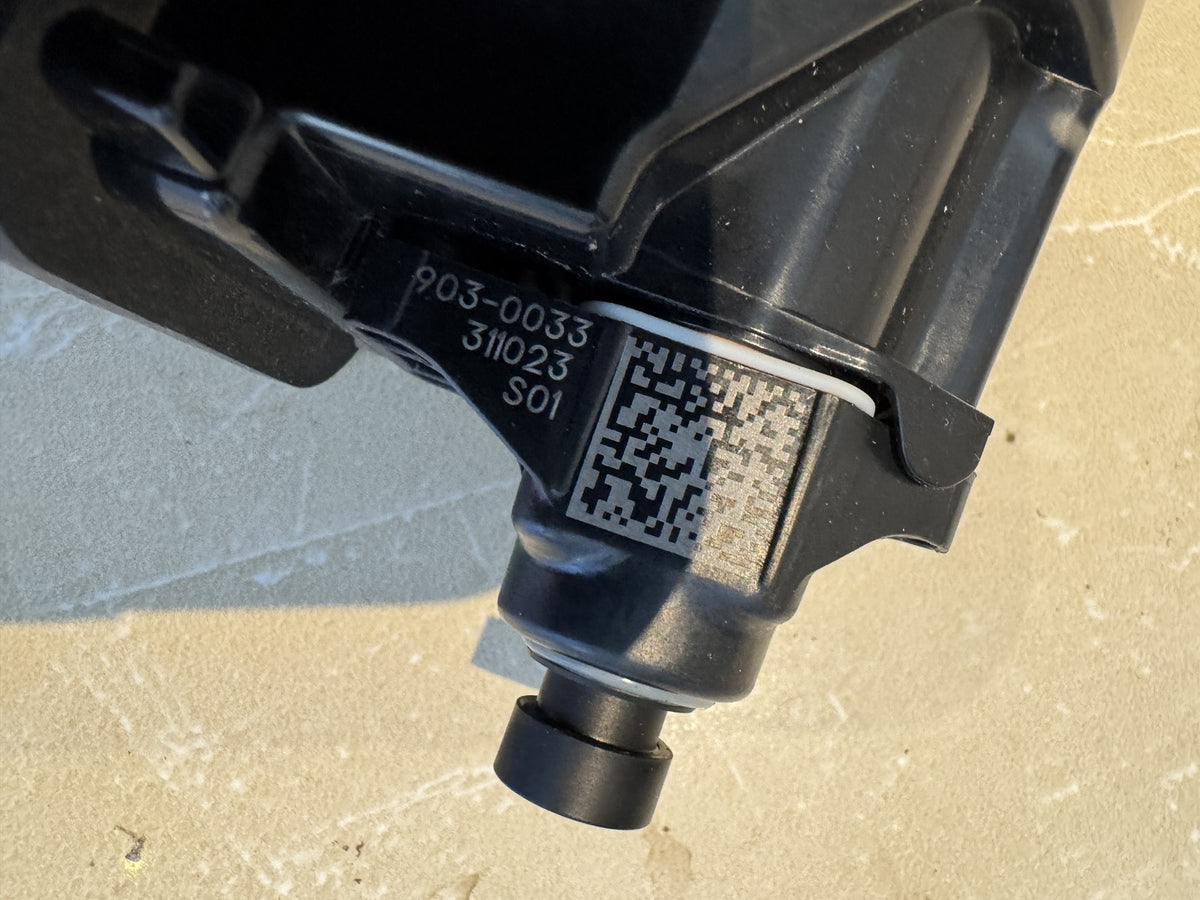 Range Rover L460 Sport L461 Камера за покривна антена M8E2-18D862-FB Без капак За части