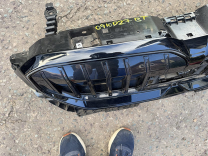 BMW i5 G60 G61 2024 On Front Grille with Active Air Flap Shutter 5A1D079 Damaged