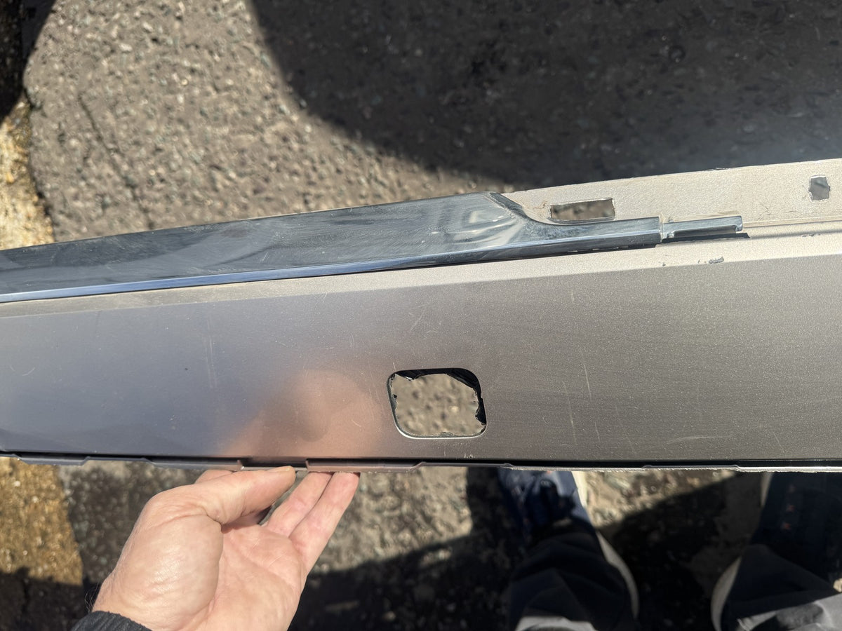 Volvo XC90 Mk2 2015-2022 Rear Bumper Upper Section PDC 31353430 Scratched