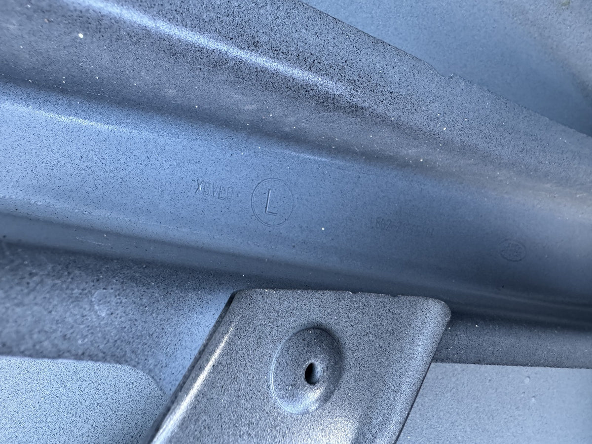 Land Rover Defender L663 Front Door Shell Left-Hand Side Bare L8B2-21205-AA