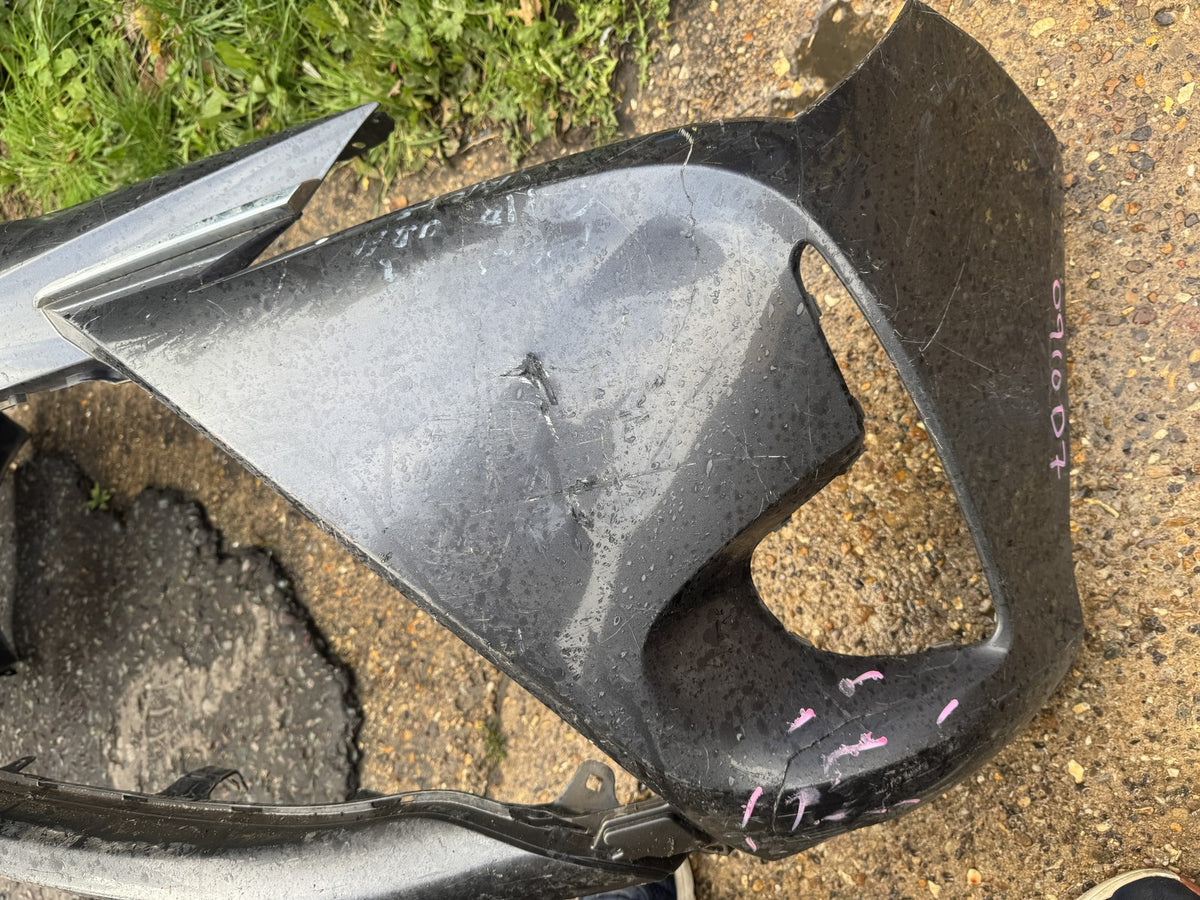 Toyota Yaris Mk3 Facelift 2017-2020 Front Bumper 52119-0DA40 Needs Repair
