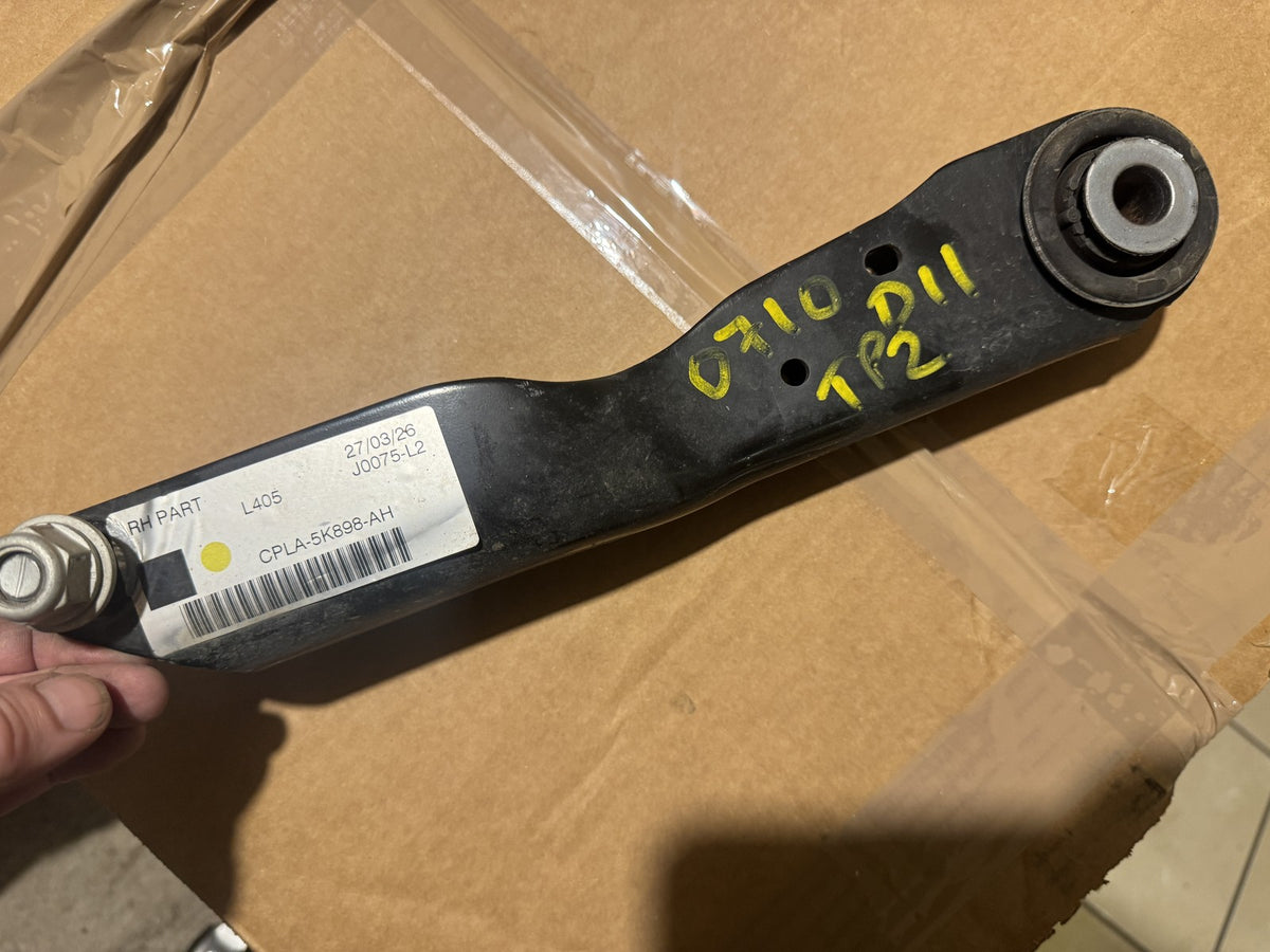 2026 Land Rover Rear Lower Arm Right CPLA-5K898-AH LR163128 L462 L405 L494