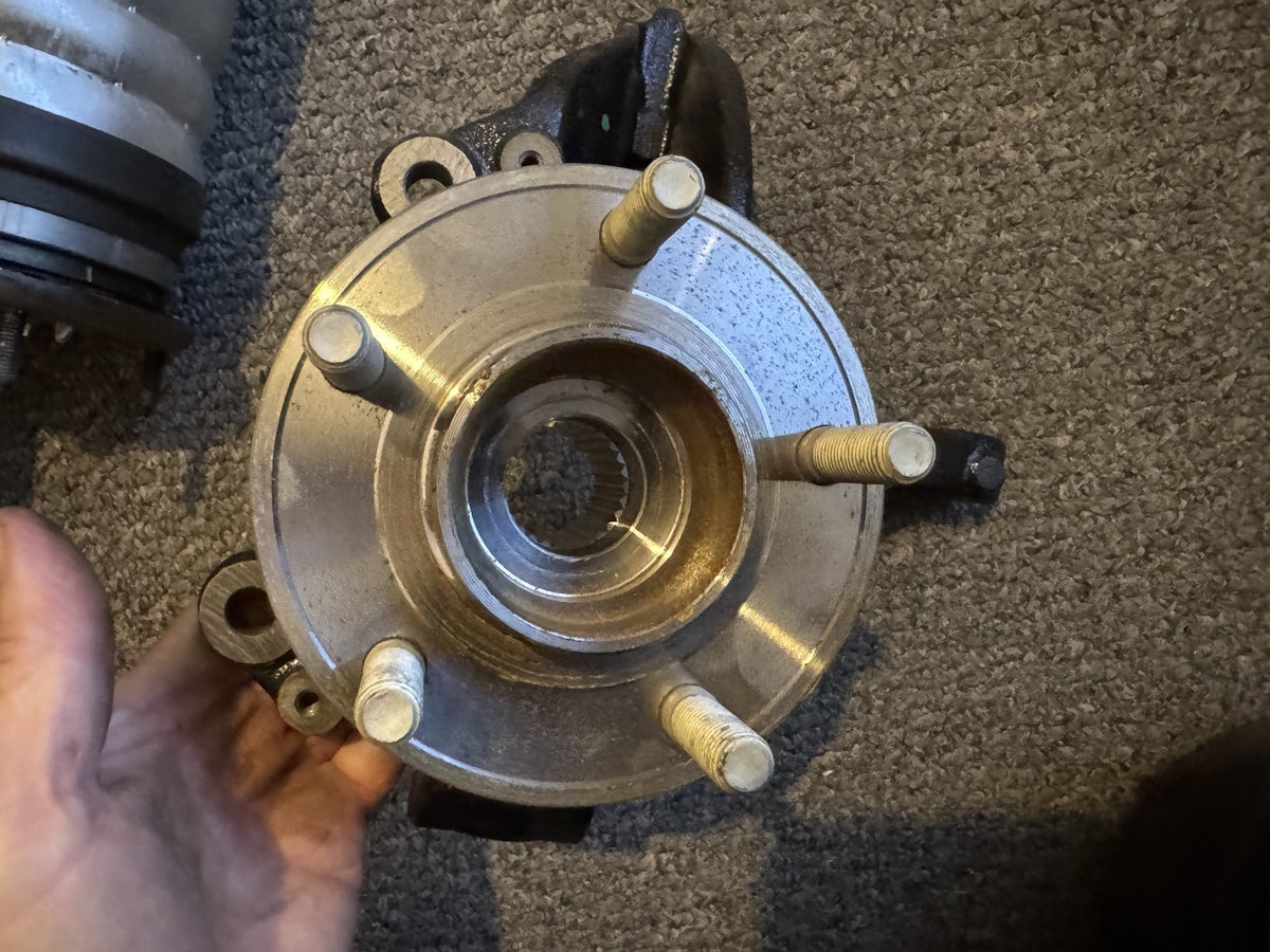 2026 Ford Puma Front Hub Knuckle Bearing Left L1TC-3K171-B1A 2413074