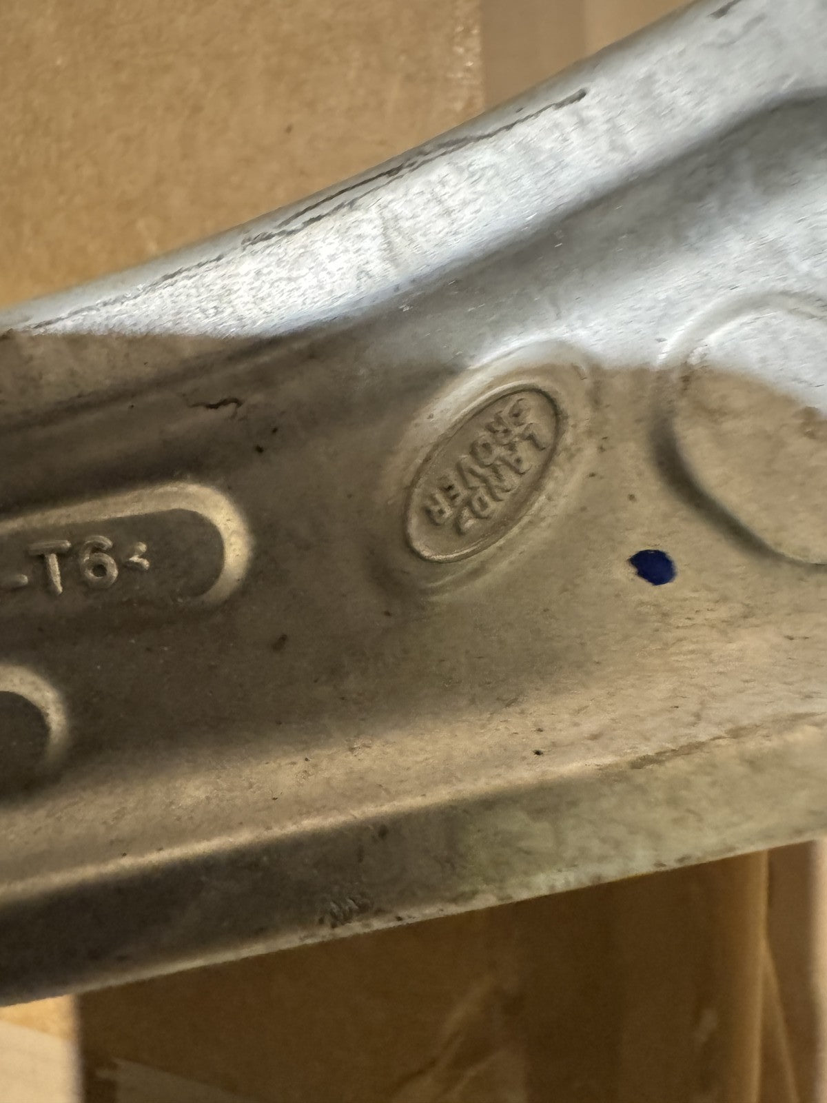 2026 Discovery 5 L462 Front Upper Suspension Arm Right LR181853 LPLA-3084-AB