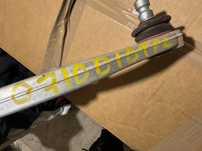 2026 Discovery 5 L462 Front Upper Suspension Arm Right LR181853 LPLA-3084-AB