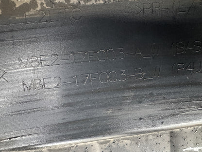 Range Rover L460 Paraurti Anteriore PDC LR157963 M8E2-17F003 Griglia Danneggiata