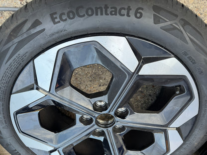 Ford Puma 18 Alloy Wheel R1TC-1007-E1A 7J Continental 215/50 R18 Tyre Scratched