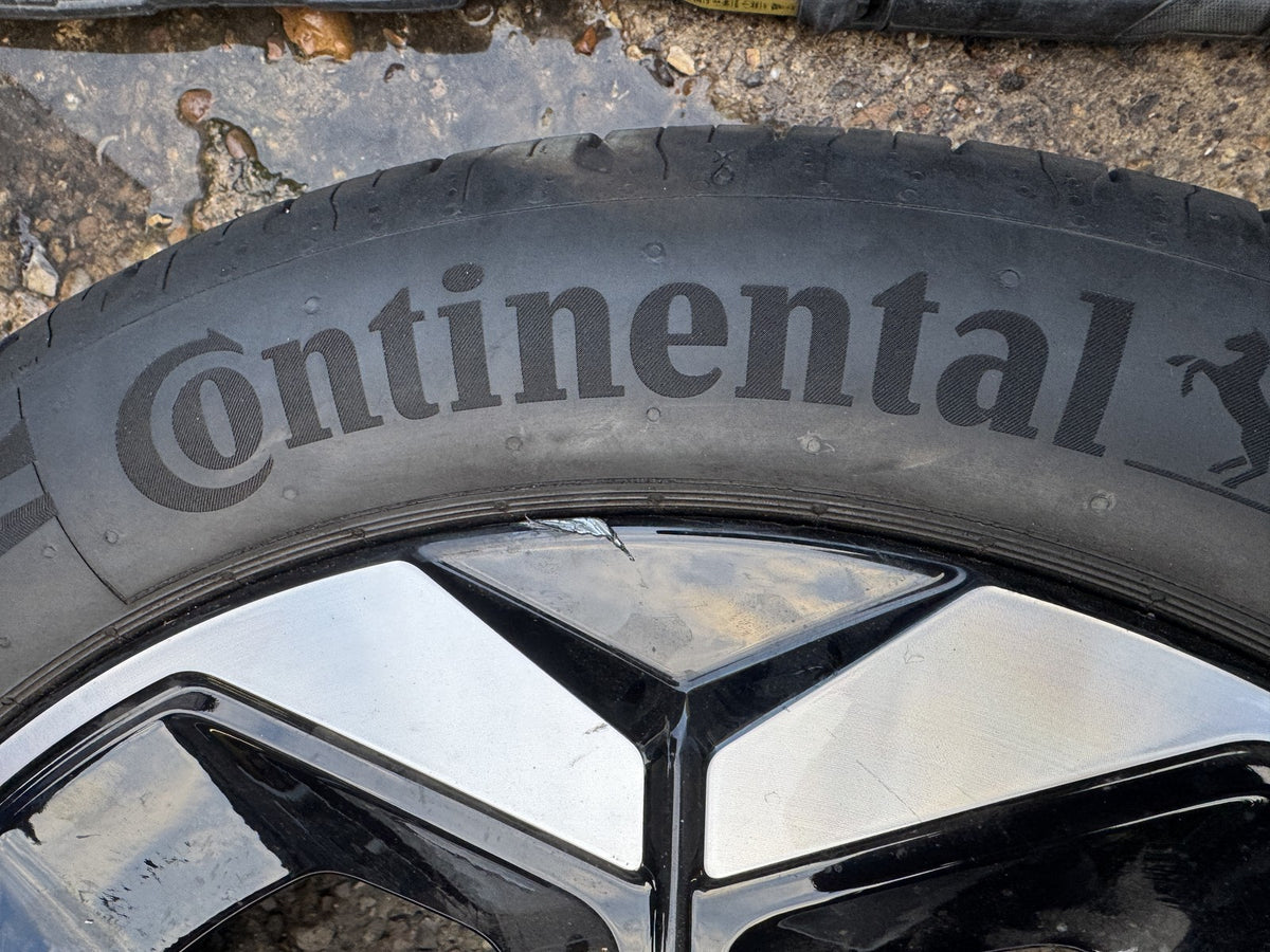 Ford Puma 18 Alloy Wheel R1TC-1007-E1A 7J Continental 215/50 R18 Tyre Scratched