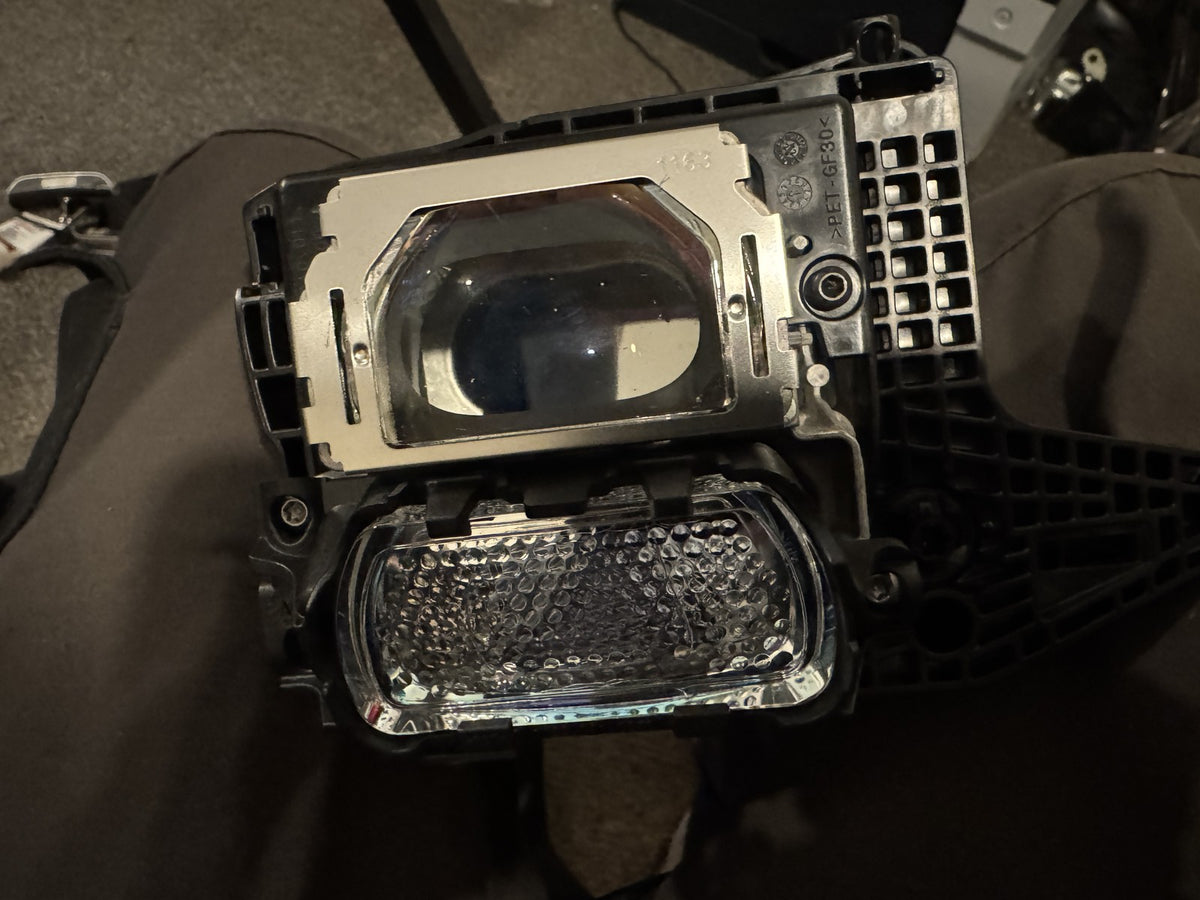 Range Rover L460 Left Headlight Digital LED mirrorZ Module 1163.001.0000.04