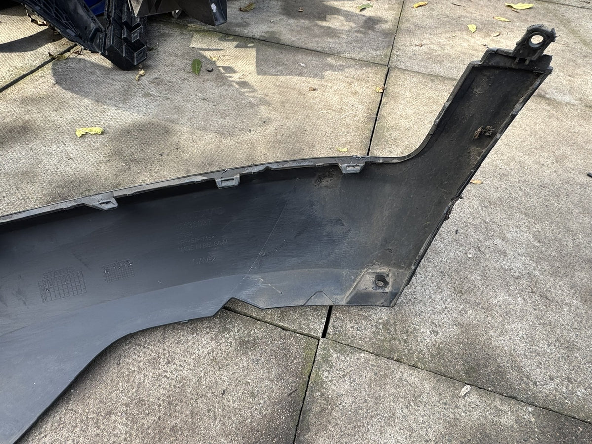 Volvo XC40 C40 2022 On Front Bumper Lower Spoiler Section 32136097 Genuine