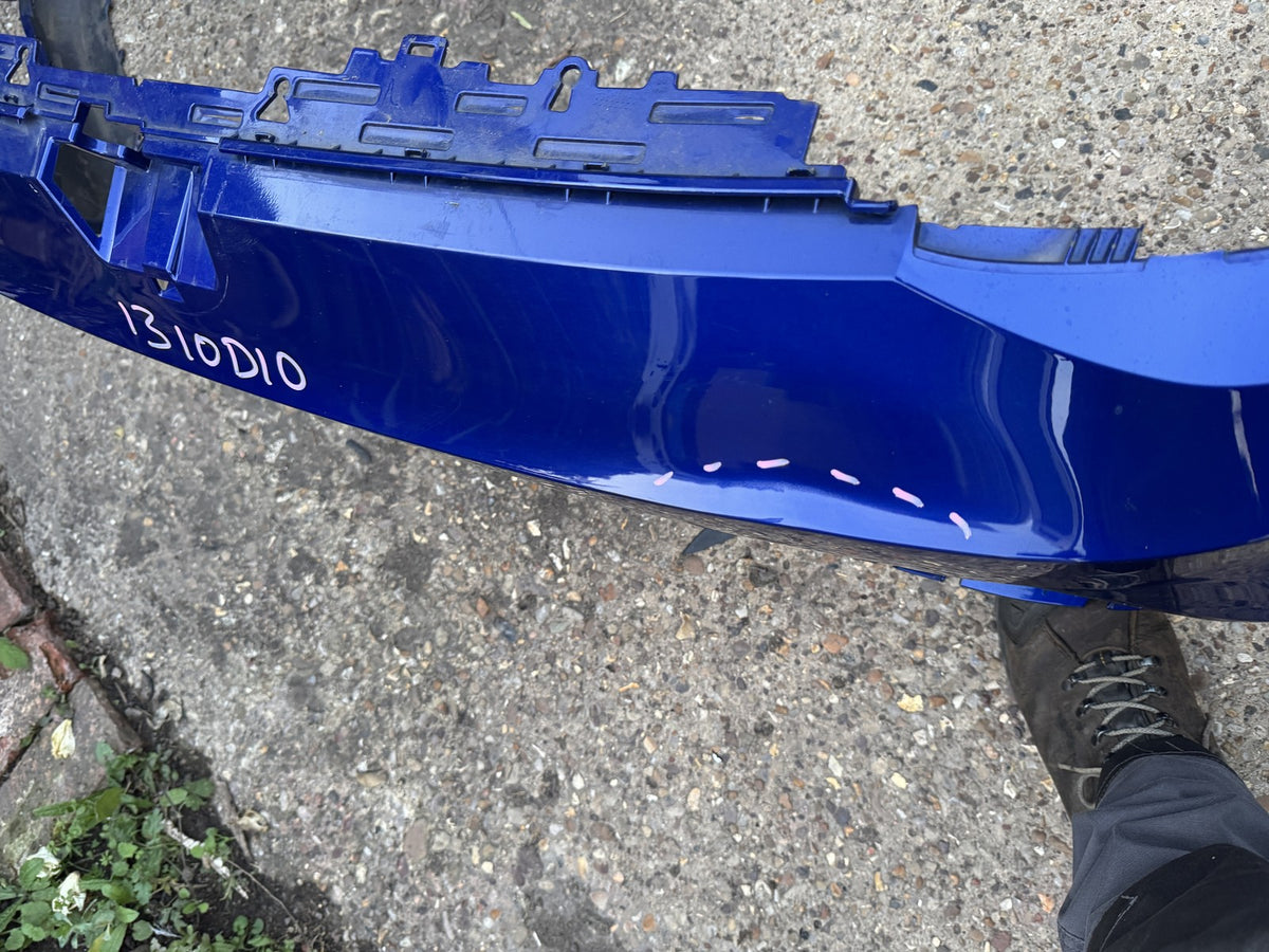 VW Golf R Mk8 2021-2023 Предна Броня Синя 5H0807221E Надраскана Огъната