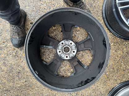 Nissan Juke F16 2019-2026 19 colos alufelni 7.5J ET35 6PA3B Diamond Cut padkás