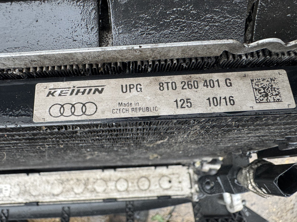 Audi Q5 8R 2.0 TDI Предна греда Очиларка Комплект с радиатори 8R0805594D 2016
