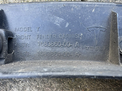 Élargisseur d'aile avant droit d'origine Tesla Model Y 1683860-00-A
