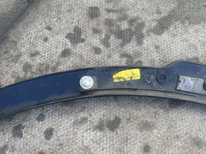 Land Rover Discovery 5 L462 Front Left Wheel Arch Trim HY3M-16A075-AC No PDC