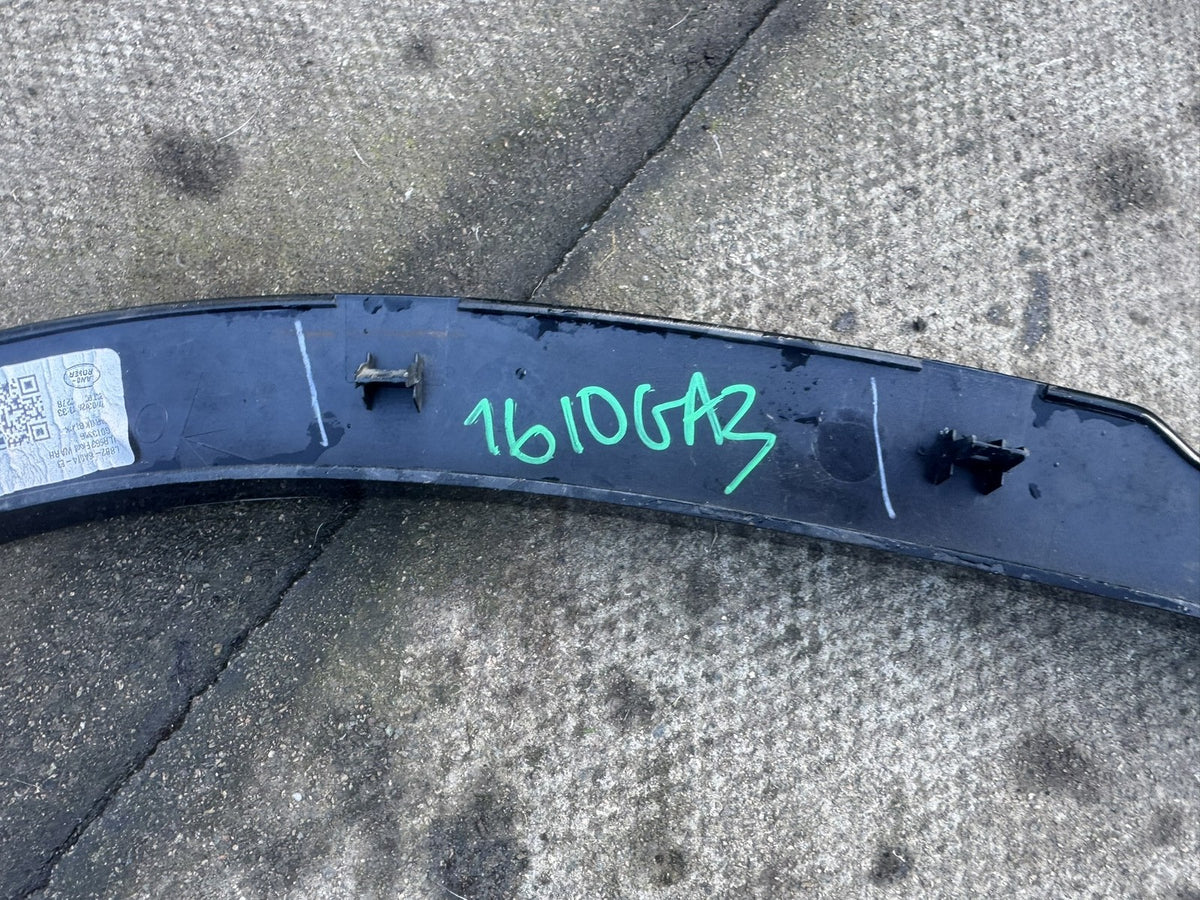 Land Rover Defender L663 Front Right Wheel Arch Trim Black L8B2-16A074-BB
