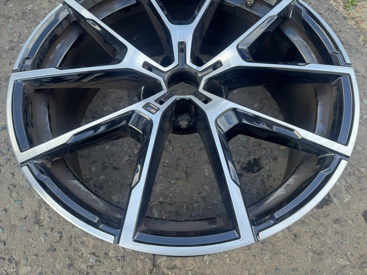 BMW 8 Series G14 G15 G16 20in 728M Rim Aloi Depan 8Jx20 8072023 Bengkok