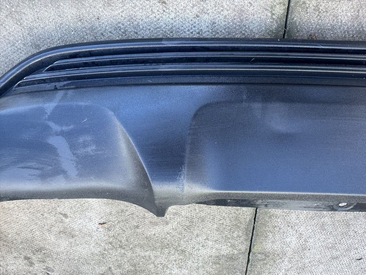 Estrattore inferiore paraurti posteriore JX7B-17D781 Ford Focus Mk4 ST-Line 5 porte