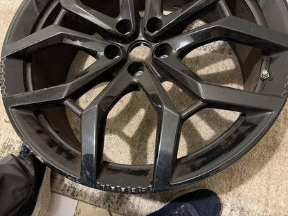 Lotus Eletre 23in Front Alloy Wheel 9Jx23 ET33 8894806832BB3 Scratched