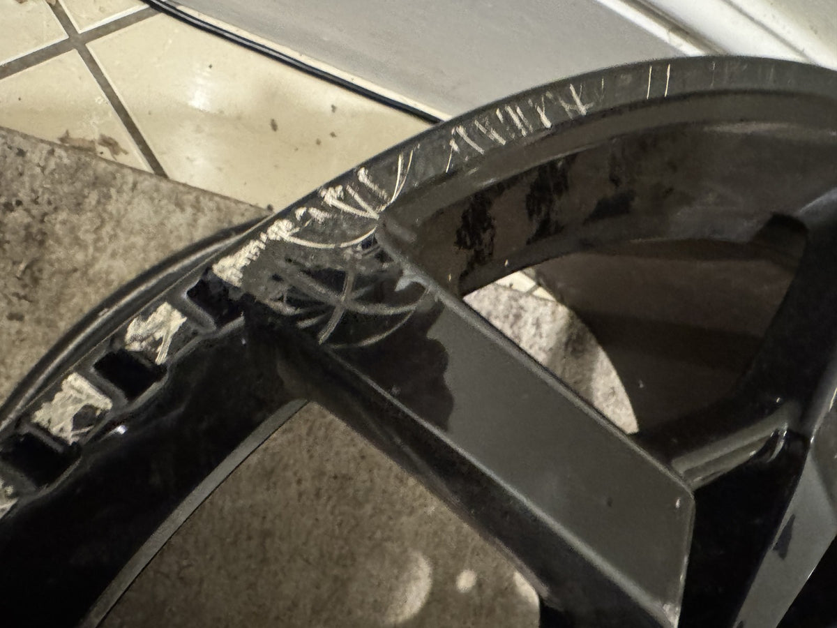 Lotus Eletre 23in Rear Alloy Wheel 11Jx23 ET48 8894806839BB3 Kerbed Needs Refurb
