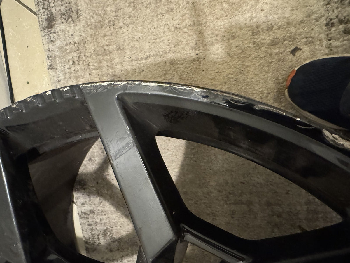 Lotus Eletre 23in Rear Alloy Wheel 11Jx23 ET48 8894806839BB3 Kerbed Needs Refurb