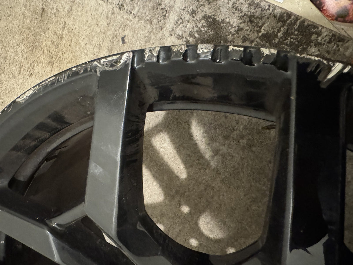 Lotus Eletre 23in Rear Alloy Wheel 11Jx23 ET48 8894806839BB3 Kerbed Needs Refurb