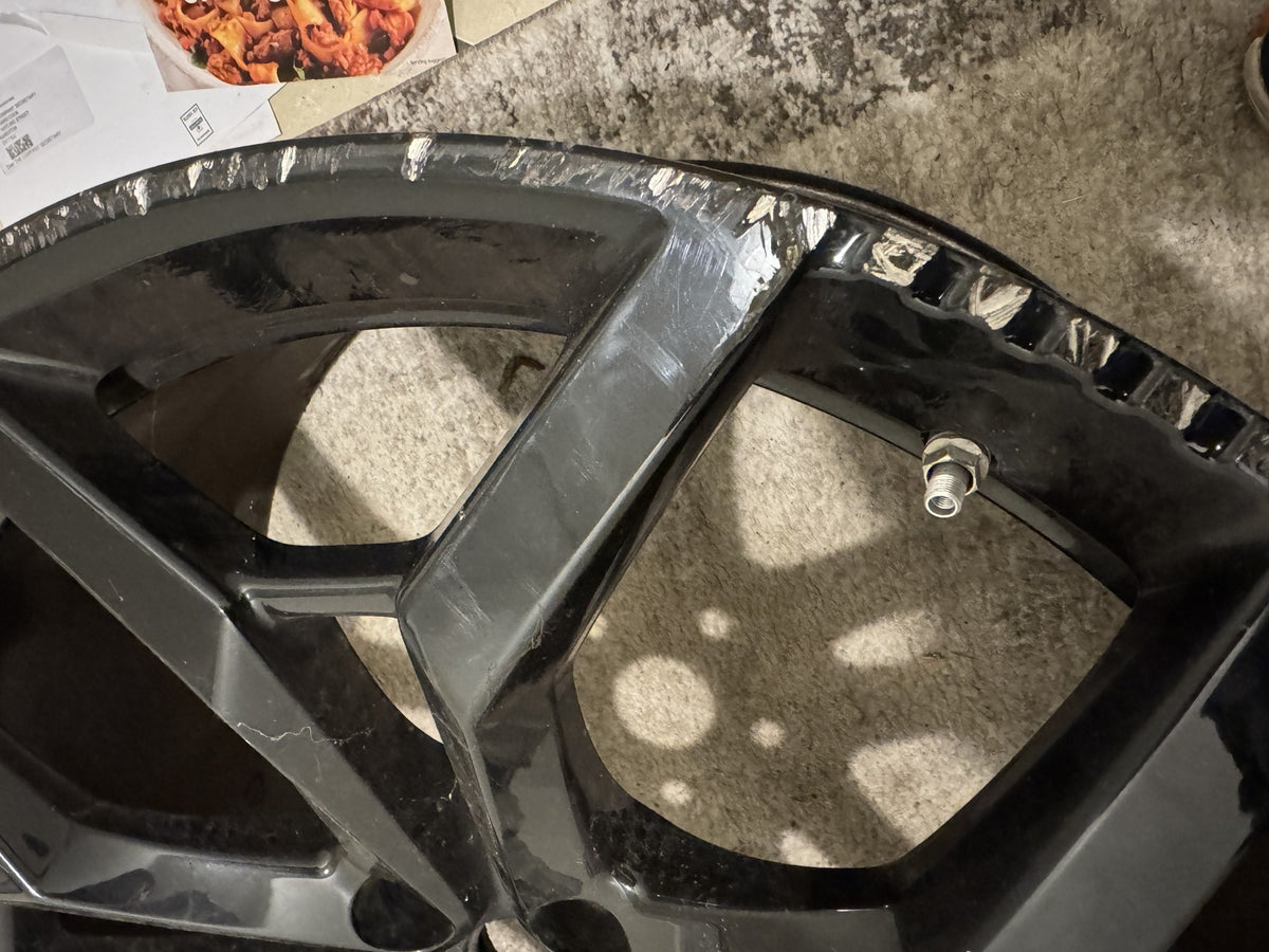 Lotus Eletre 23in Rear Alloy Wheel 11Jx23 ET48 8894806839BB3 Kerbed Needs Refurb