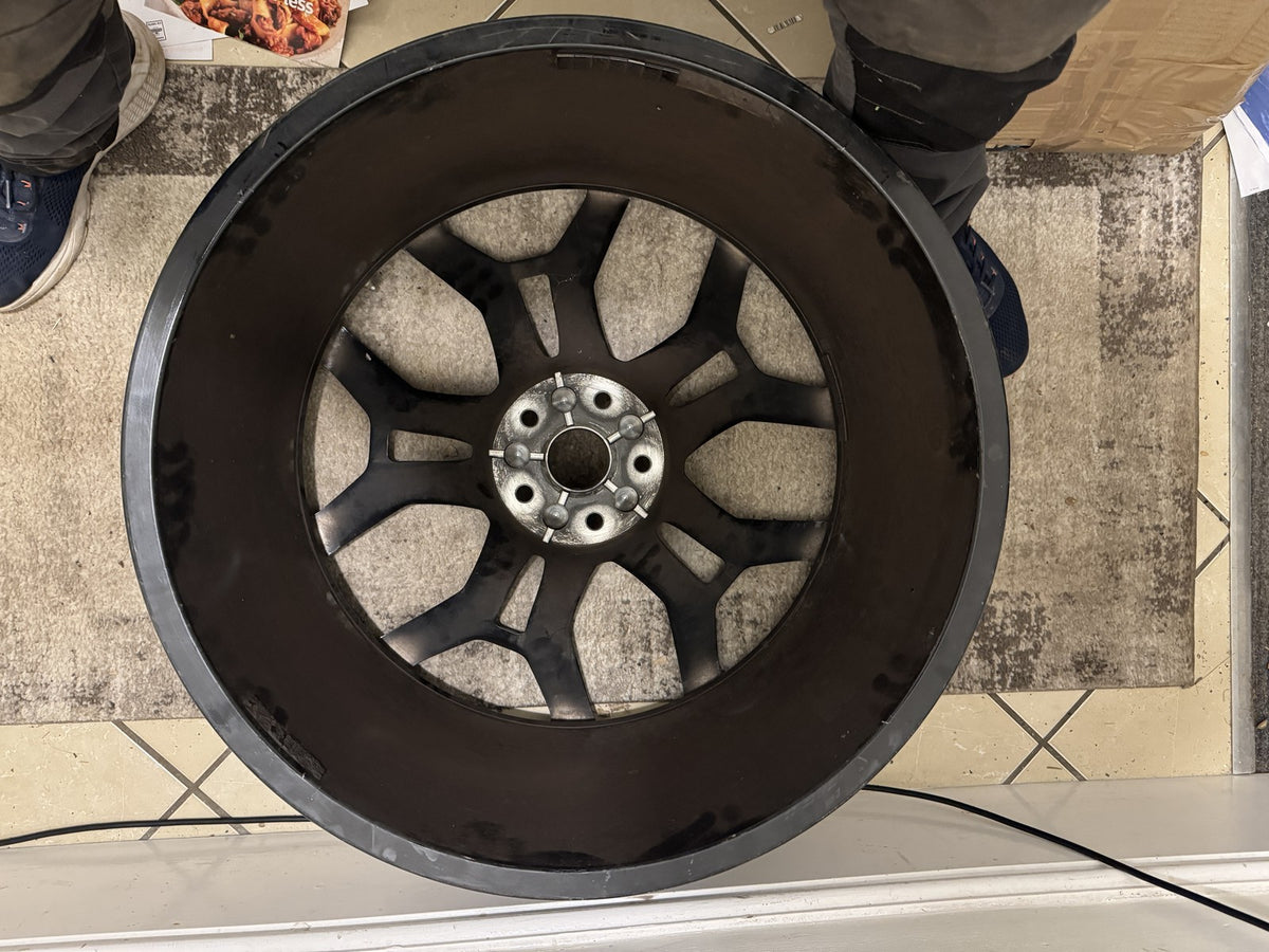 Lotus Eletre 23in Rear Alloy Wheel 11Jx23 ET48 8894806839BB3 Kerbed Needs Refurb