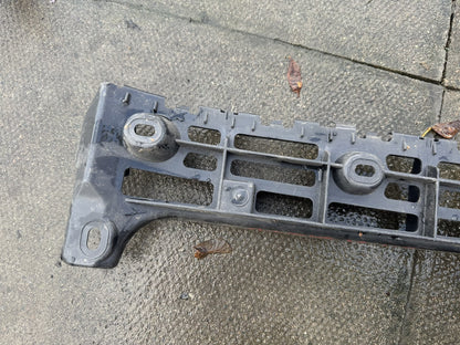 VW Caddy MK4 2016-2020 Supporto paraurti posteriore sinistro 2K5807393A