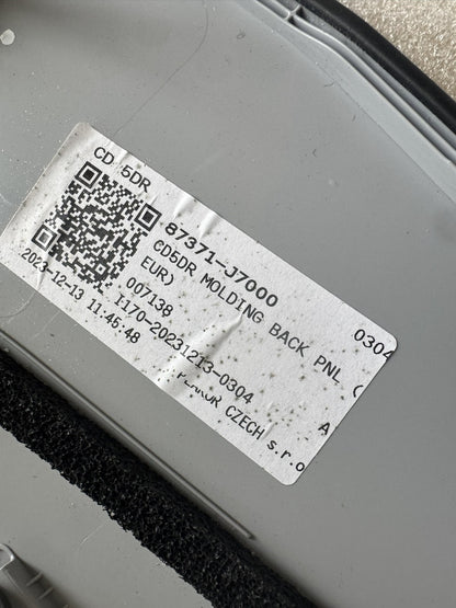 NUOVO Kia Ceed CD 2019-2026 Modanatura Portellone Posteriore Primer 87371-J7000
