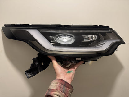 2026 Land Rover Discovery 5 Faro Destro LED Matrix MY42-13W029-GB LR144118