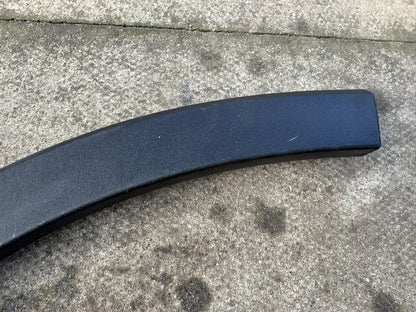 Volvo XC40 EX40 2023-2025 Modanatura Passaruota Anteriore Destro 32409189 Originale