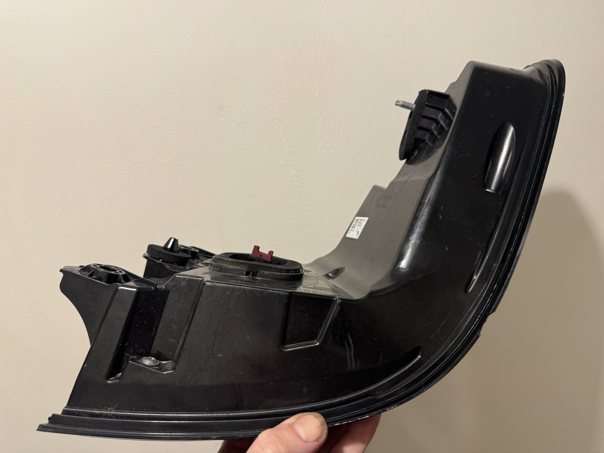 BMW Serie 5 G30 LCI M5 F90 Fanale Posteriore Sinistro Esterno 63218493811 Originale