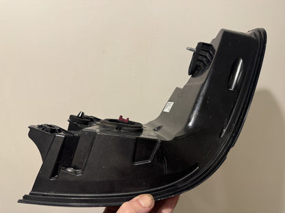 BMW Serie 5 G30 LCI M5 F90 Fanale Posteriore Sinistro Esterno 63218493811 Originale