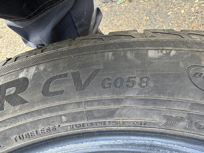 215 55 18 Yokohama Geolandar CV G058 99V XL 215/55R18 Pneumatico 6.4mm Nessuna riparazione 2024