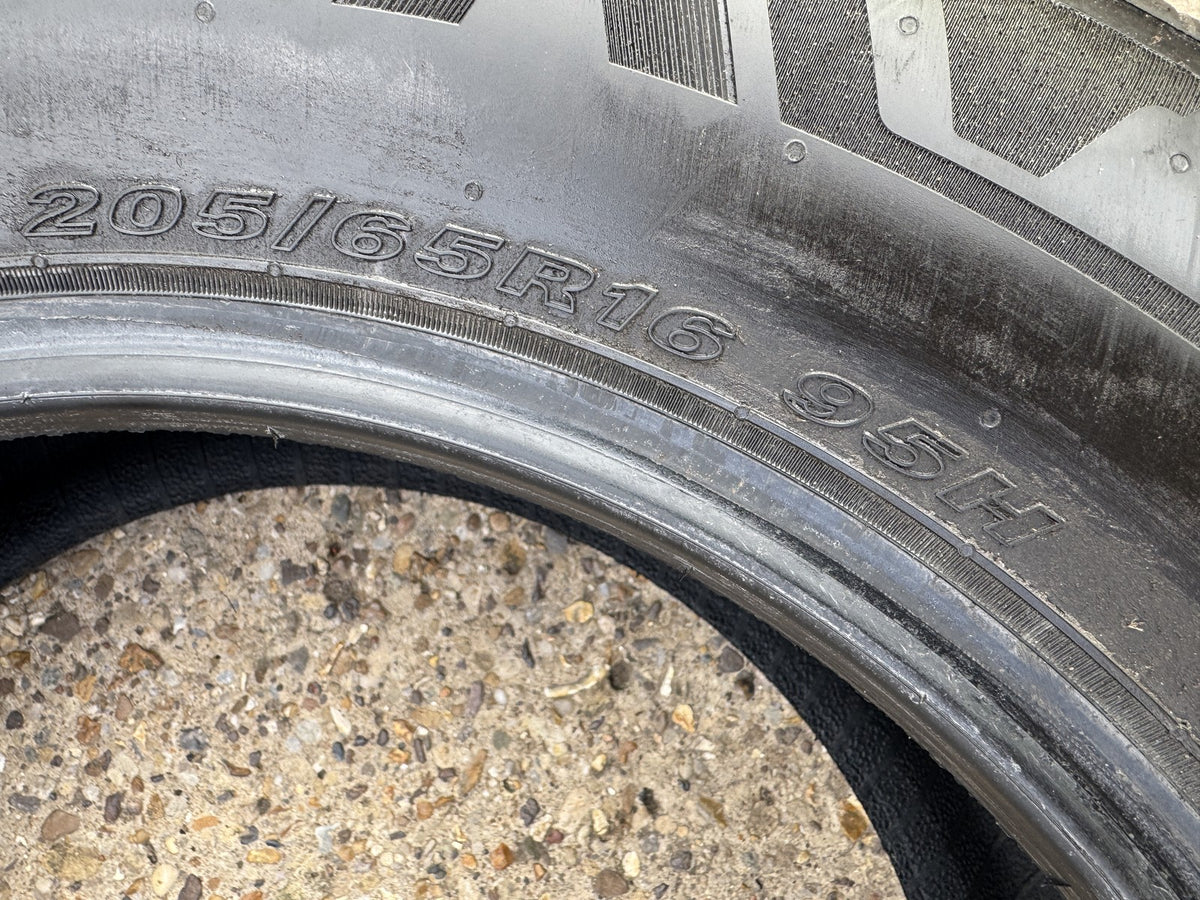 205 65 16 Nexen N'Fera Primus 95H 205/65R16 Pneumatico estivo 7mm Senza riparazioni 2026